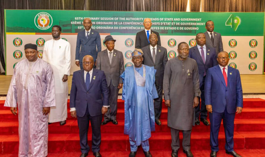 Afrique de l’Ouest : Quand la CEDEAO envoie le Président Sénégalais en mission impossible.